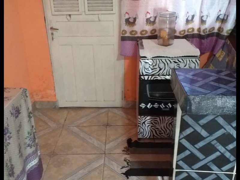 Casa à venda Centro com 33m² e 2 quartos por R$ 30.000 - 157750954-img-20200402-wa0008.jpg