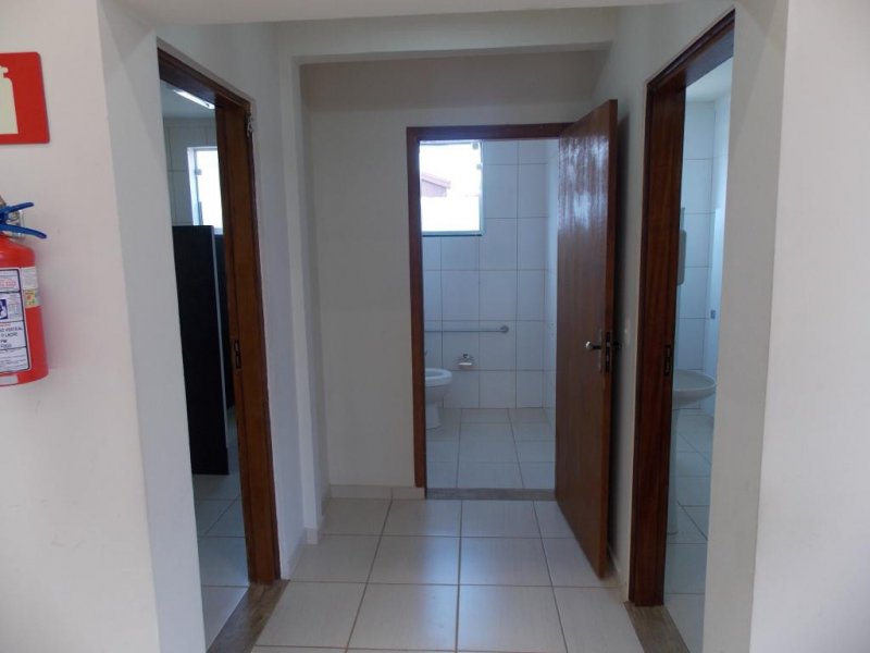 Casa à venda Jardim Presidente com 232m² e 1 quarto por R$ 430.000 - 1487535689-img-20200327-wa0030.jpg