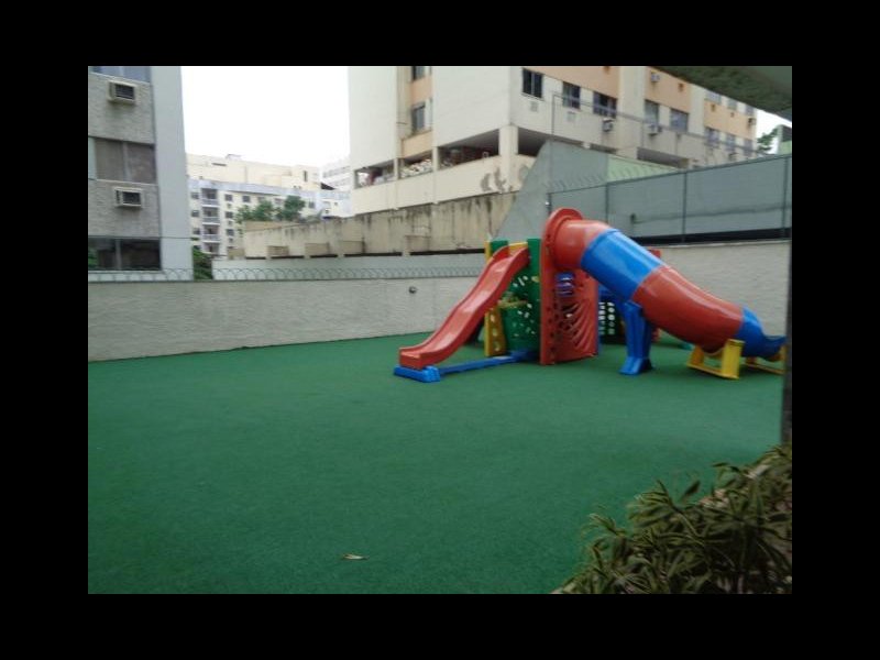 Apartamento à venda Taquara com 60m² e 1 quarto por R$ 210.000 - 1402376372-play-do-predio.jpg
