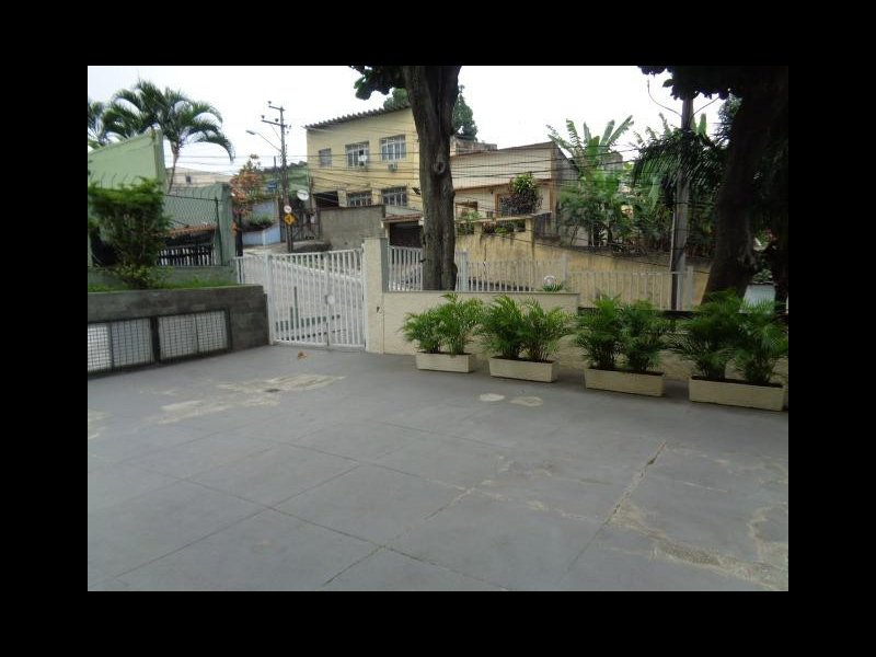 Apartamento à venda Taquara com 60m² e 1 quarto por R$ 210.000 - 1537886077-play-do-predio-3.jpg