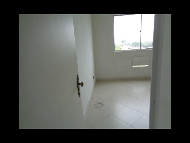 Apartamento à venda Taquara com 60m² e 1 quarto por R$ 210.000 - 1840852024-quarto-do-apartamento-1.jpg
