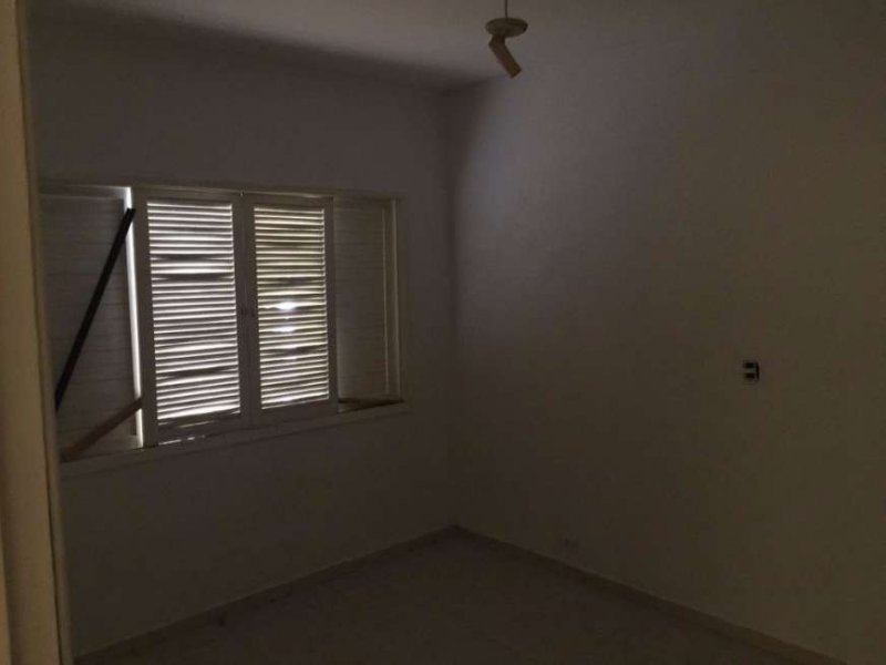 Casa à venda Cupecê com 180m² e 3 quartos por R$ 950.000 - 1519985319-a05246f6a60e0fb65d0426fbfdd99269.jpg