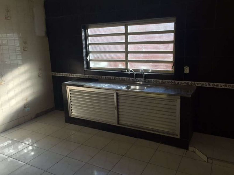 Casa à venda Cupecê com 180m² e 3 quartos por R$ 950.000 - 490046293-7f04fb742caab6bc697df36904fa54b0.jpg