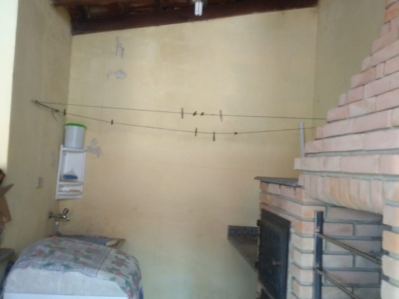 Casa à venda Jardim Indaia  com 57m² e 2 quartos por R$ 270.000 - 1862429069-img-20200403-wa0012.jpg