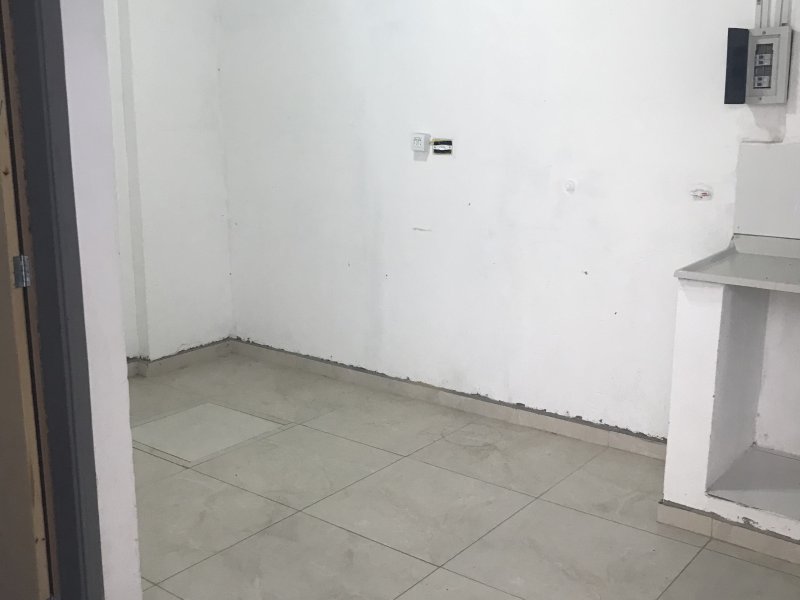 Casa à venda Cidade Morumbi com 210m² e 3 quartos por R$ 315.000 - 2077156211-79740099-b56f-47ed-a120-1a5a084dc348.jpeg