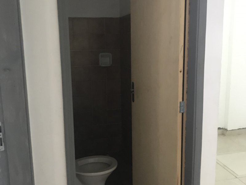 Casa à venda Cidade Morumbi com 210m² e 3 quartos por R$ 315.000 - 675064142-61844a11-d4bd-461e-a9d9-fa76c83c7b7d.jpeg