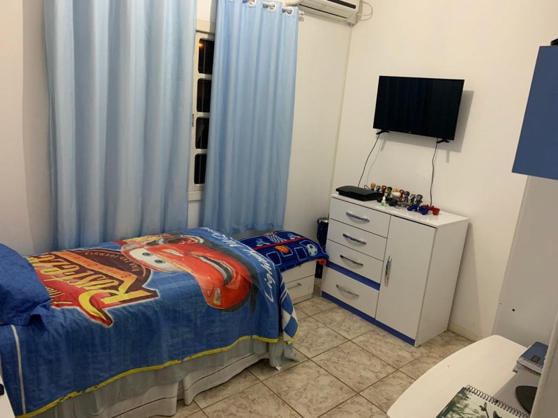 Casa à venda Ingleses do Rio Vermelho com 340m² e 5 quartos por R$ 480.000 - 1508029296-fa2f306e-744d-47cc-ac40-ee5d934b9764.jpeg