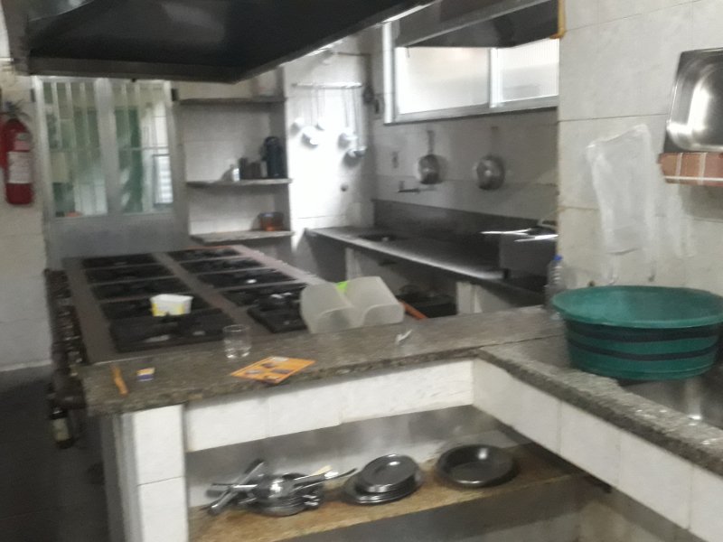 Comercial à venda São Cristóvão com 330m² e  quartos por R$ 850.000 - 1482645520-inbound2576527377988149050.jpg