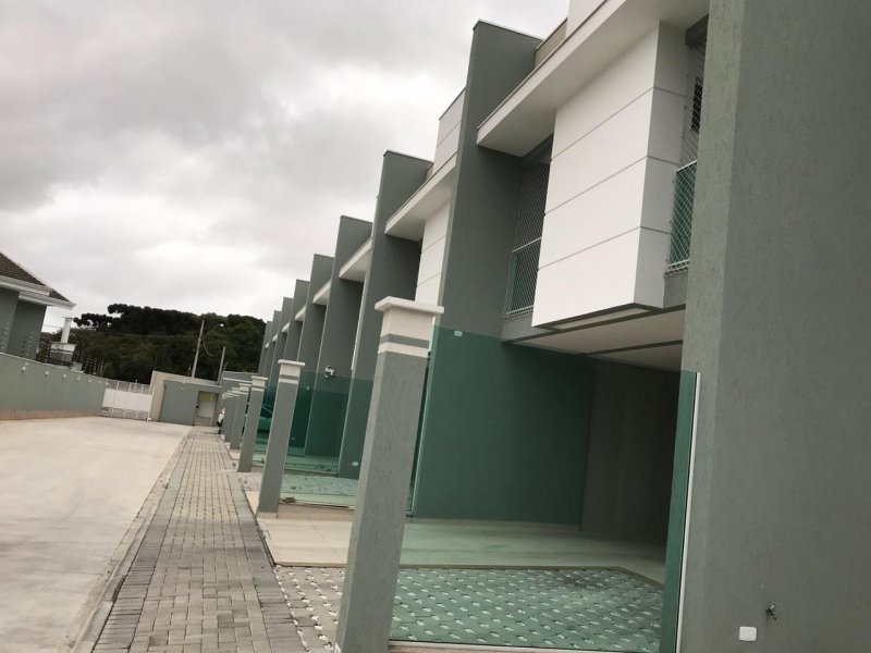 Casa à venda Bom Jesus com 140m² e 3 quartos por R$ 530.000 - 1412236356-frente4.jpeg