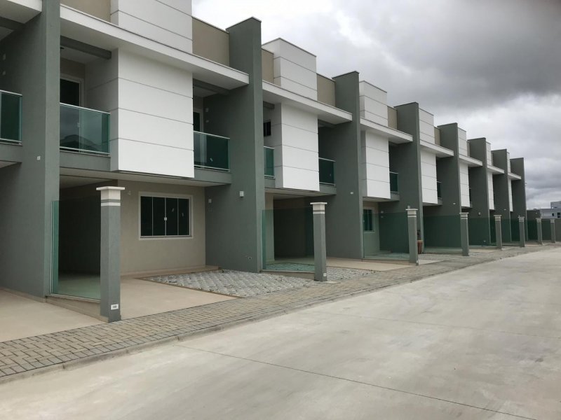 Casa à venda Bom Jesus com 140m² e 3 quartos por R$ 530.000 - 660020555-frente3.jpeg