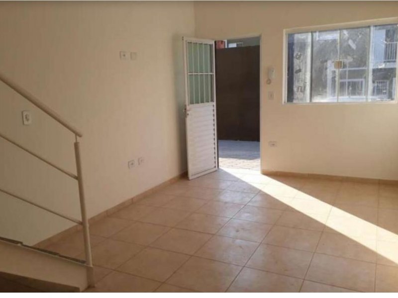 Casa de condomínio à venda Dos Ivo com 66m² e 2 quartos por R$ 170.000 - 1962369337-screenshot-20200303-162218-chrome.jpg