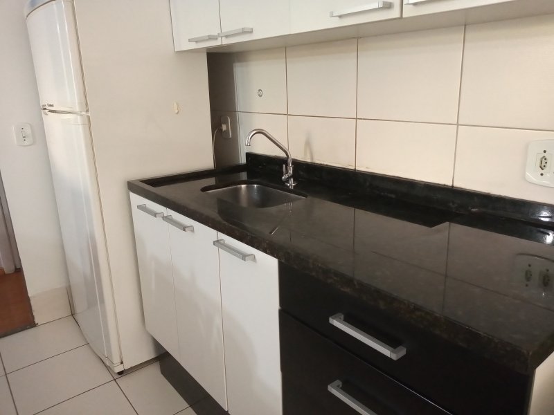 Apartamento à venda Nucleo Res. Celia Mota com 72m² e 3 quartos por R$ 300.000 - 1905614353-img-20200328-132947155.jpg