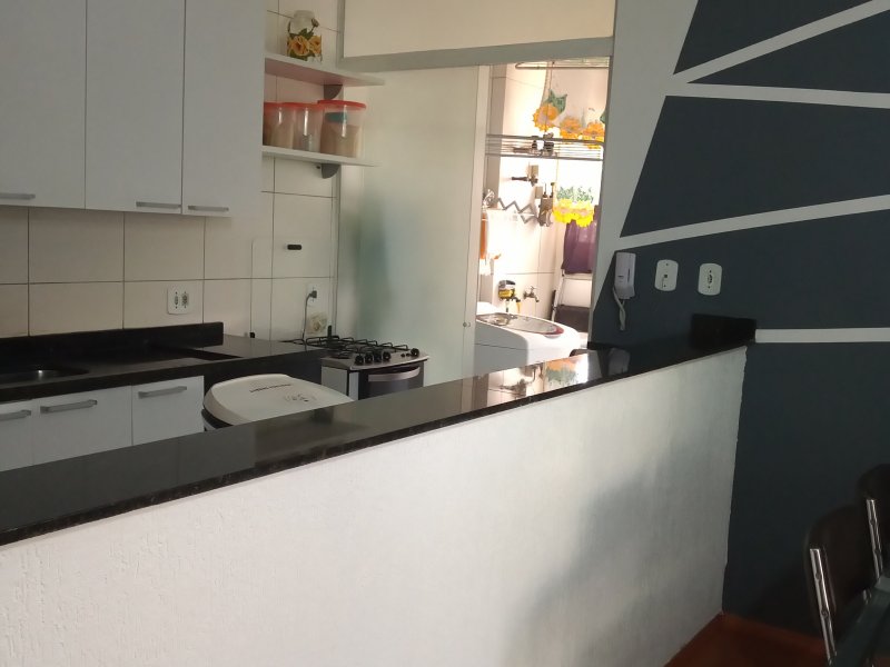 Apartamento à venda Nucleo Res. Celia Mota com 72m² e 3 quartos por R$ 300.000 - 2115725261-img-20200328-135625890.jpg