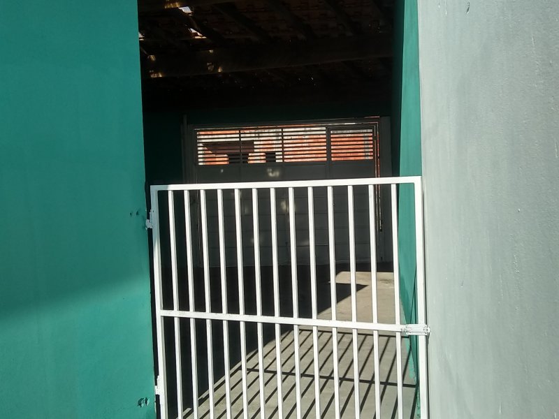 Casa à venda Parque Residencial Jordanésia com 90m² e 2 quartos por R$ 350.000 - 1714823876-img-20200310-162236039-hdr.jpg