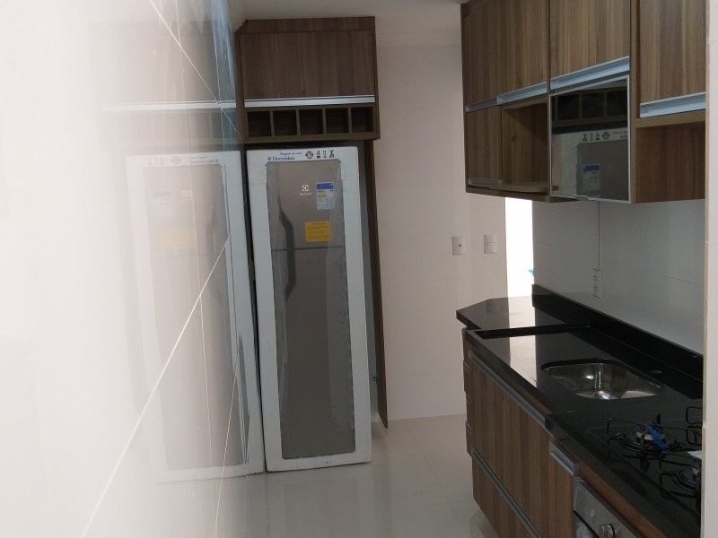 Apartamento à venda Taquara com 46m² e 2 quartos por R$ 200.000 - 1853192281-cozinha-01.jpg