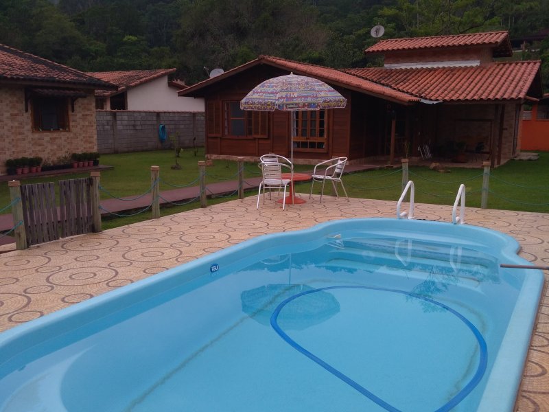 imóvel com 1000m² - Fazenda Morumbi - Pedro de Toledo