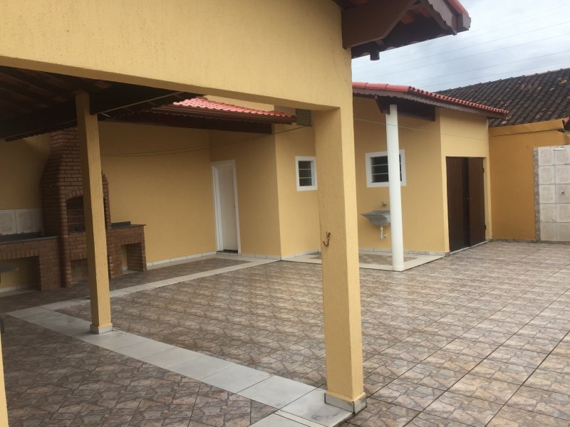 imóvel com 140m² - Jardim Santa Julia - Itanhaém