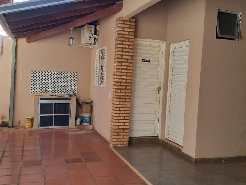Casa à venda Jardim Parati com 250m² e 3 quartos por R$ 300.000 - 780639349-a5cff9fd-ca55-4ba3-b71c-2f63155e99b2.jpeg