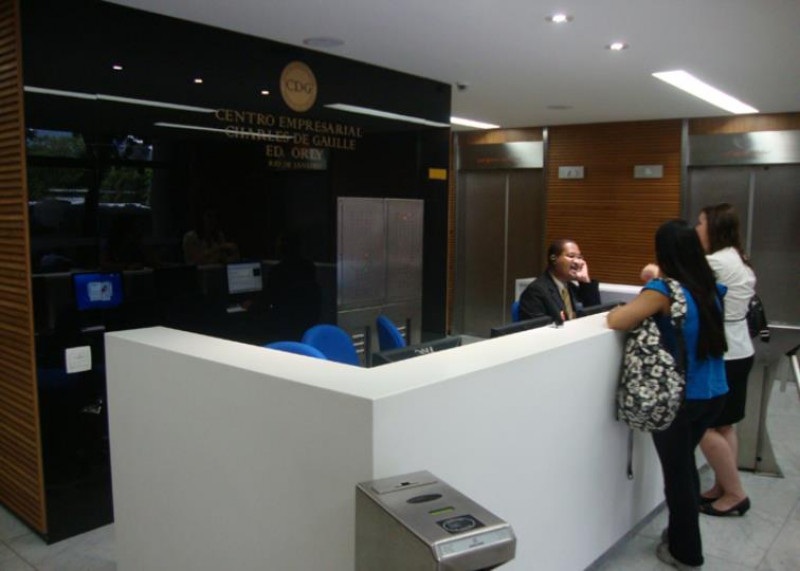Comercial à venda Centro com 60m² e  quartos por R$ 198.000 - 1897409119-15844115623951458365129480042062.jpg