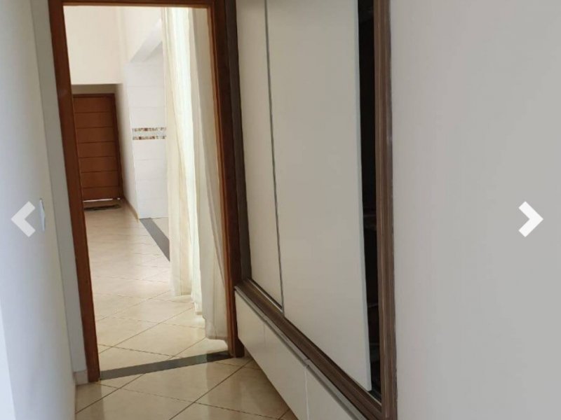Casa de condomínio à venda Jardim Vitoria com 208m² e 3 quartos por R$ 690.000 - 262941243-941bcf0c-dcc1-4554-b266-58cbf1eaf206.jpeg