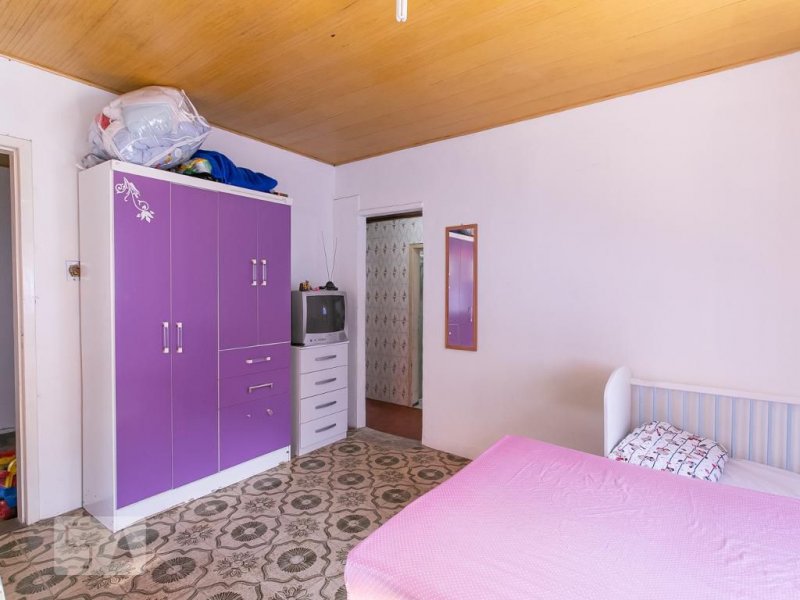 Casa à venda Medianeira com 220m² e 5 quartos por R$ 300.000 - 1598738557-quarto.jpg
