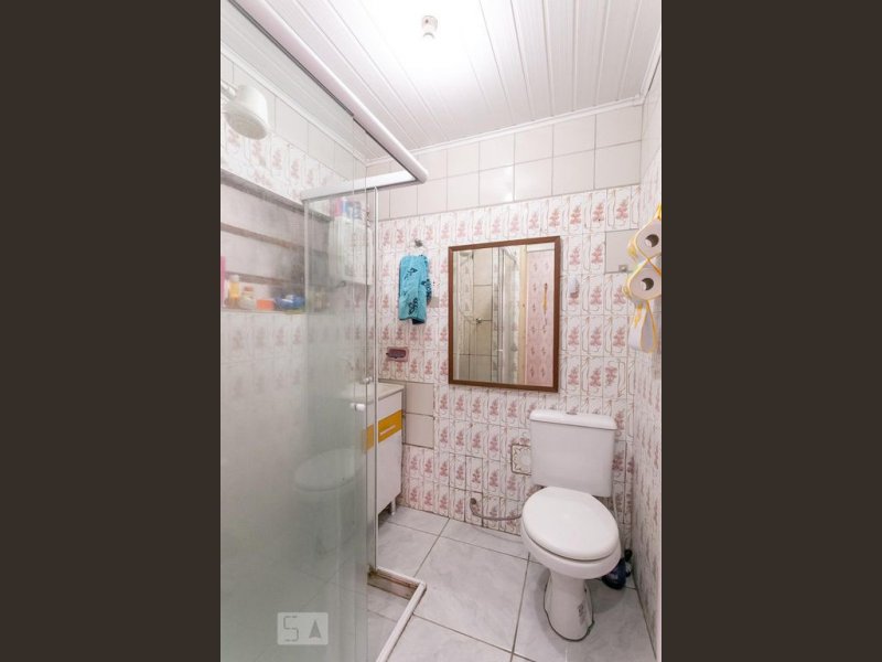 Casa à venda Medianeira com 220m² e 5 quartos por R$ 300.000 - 1942947417-banheiro.jpg