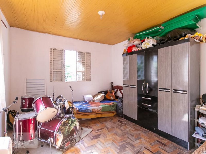 Casa à venda Medianeira com 220m² e 5 quartos por R$ 300.000 - 2023765099-batera1.jpg