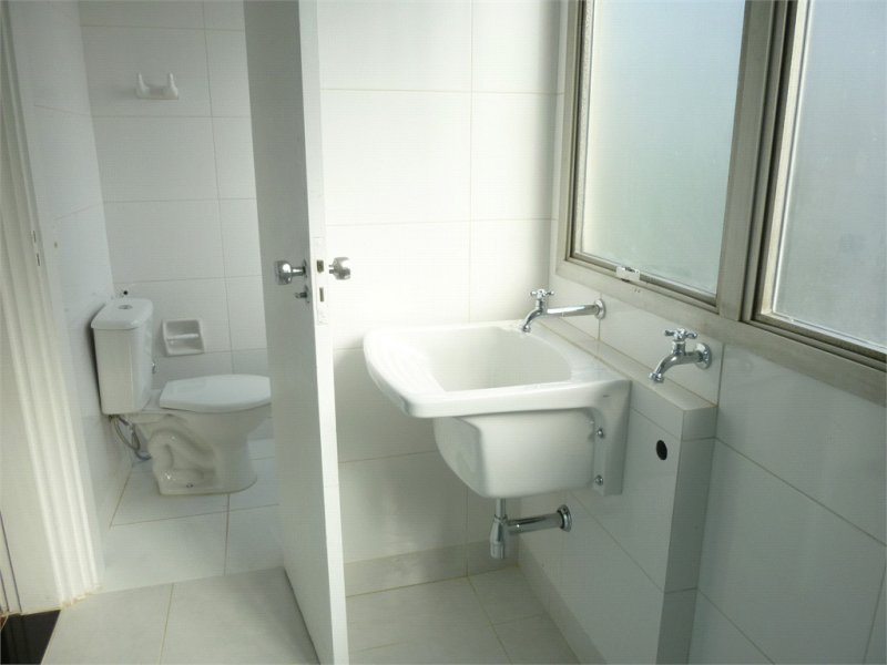 Apartamento para alugar Jardim Paulista com 96m² e 2 quartos por R$ 4.000 - 1903717916-6c5952d88009b2022dbe55e5447e6bb7.JPG