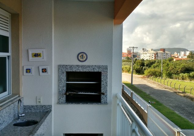 imóvel com 75m²