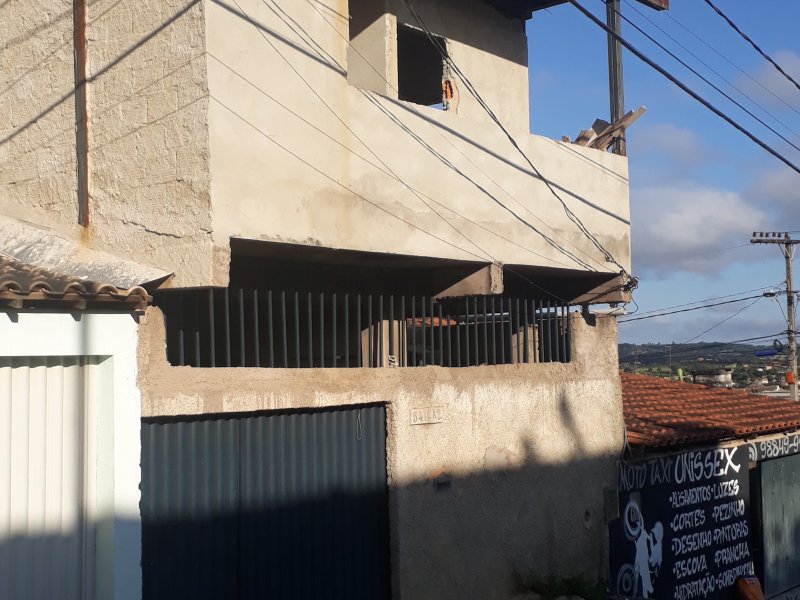 Apartamento à venda Centro com 68m² e 2 quartos por R$ 260 - 424035727-20200413-073359.jpg