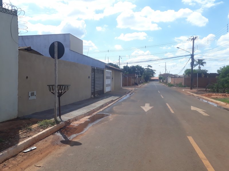 Casa à venda Jardim Aero Rancho com 360m² e 4 quartos por R$ 210.000 - 1521874728-20200411-131310.jpg