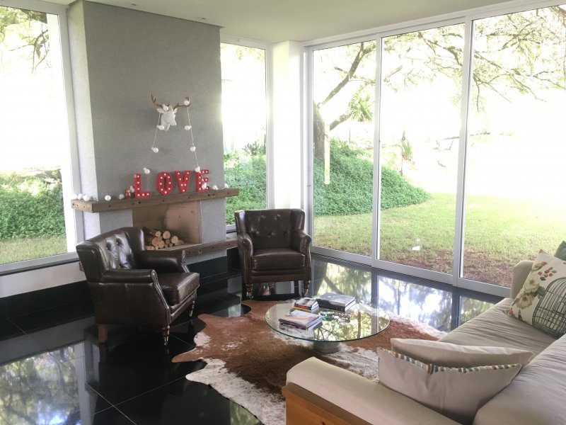 Casa de condomínio à venda Res. Aldeia do Vale com 583m² e 4 quartos por R$ 3.990.000 - 944720558-16-lareira.JPG