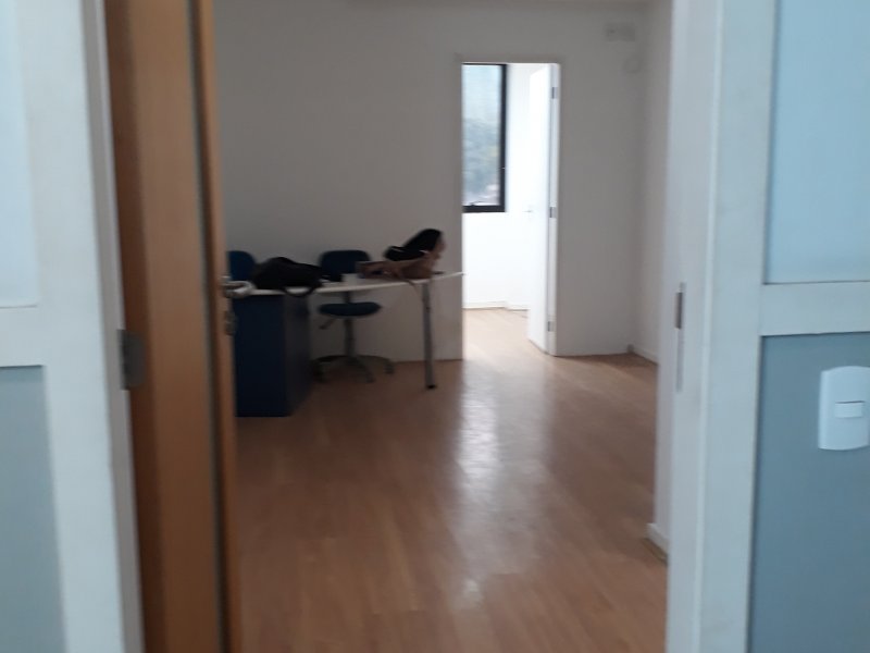 Comercial à venda Centro com 26m² e  quartos por R$ 190.000 - 1273085789-sala.jpg