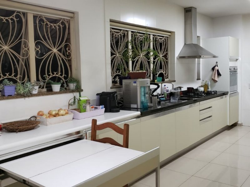 Casa à venda Jardim Emília com 342m² e 3 quartos por R$ 1.800.000 - 1993535935-img-20200418-wa0020.jpg