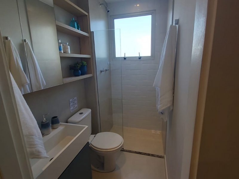 Apartamento à venda Neves com 43m² e 2 quartos por R$ 150.000 - 514621748-banheiro-ml-01.jpeg