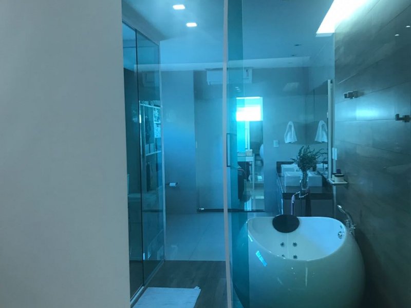 Casa de condomínio à venda Jóquei com 622m² e 5 quartos por R$ 2.200.000 - 1631818090-b902b192-a88b-42bd-a66b-c7ce5463b6d8.jpeg