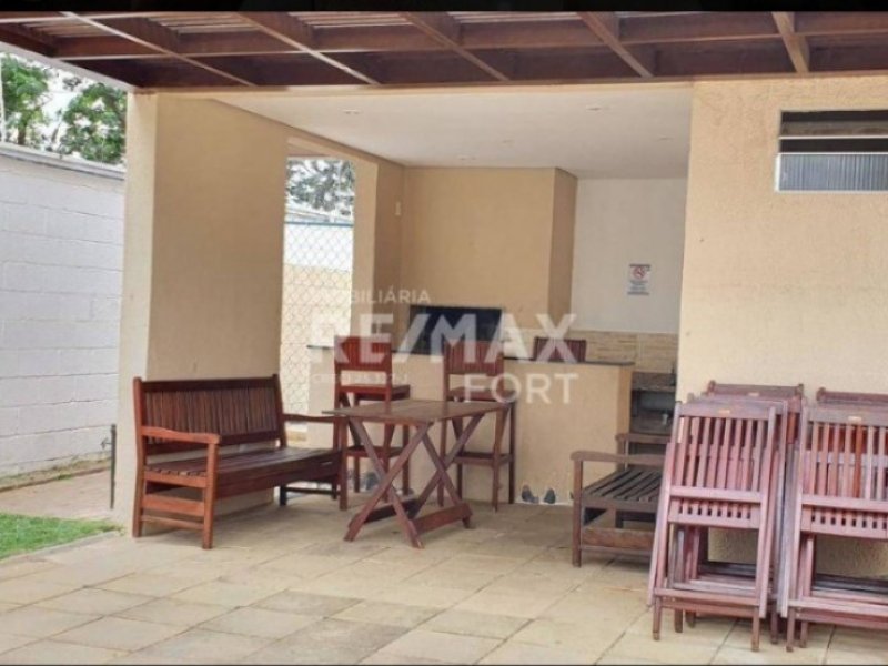 Casa à venda Centro com 250m² e 3 quartos por R$ 450.000 - 1952277406-inbound6948375250896560549.jpg