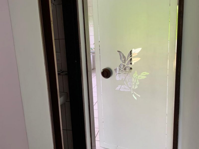 Casa à venda Jardim Jussara com 170m² e 3 quartos por R$ 700.000 - 1816014750-c867ed6a-9720-4878-ae2f-17c635bcc1f3.jpg