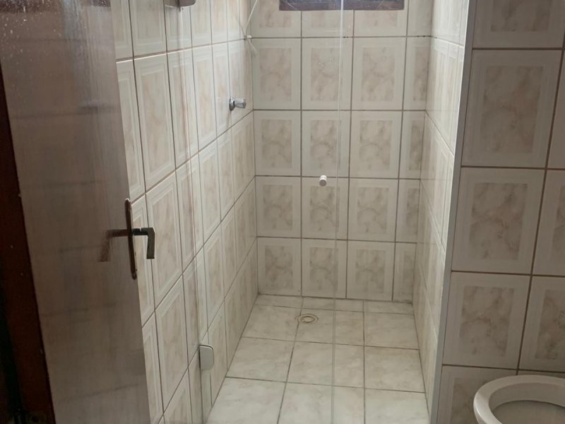 Casa à venda Jardim Jussara com 170m² e 3 quartos por R$ 700.000 - 2084861211-0505152b-61ba-4db9-8f25-43e5a5b1aa25.jpg