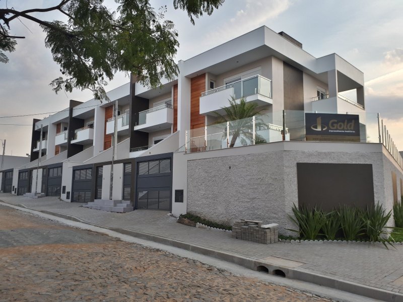 Casa à venda São José com 246m² e 3 quartos por R$ 1.290.000 - 294385898-frente.jpg