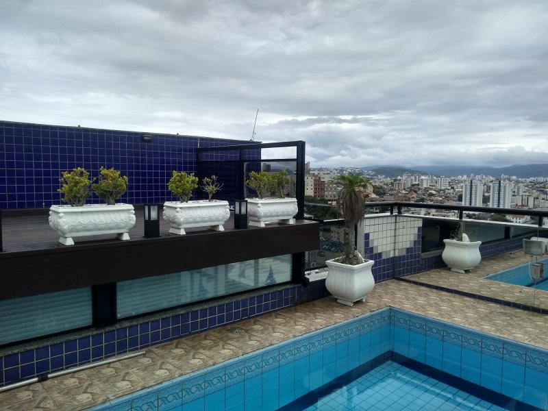 Cobertura à venda Capoeiras com 300m² e 4 quartos por R$ 1.600.000 - 2013784203-dek-e-piscina-com-vista-para-estreito.jpg