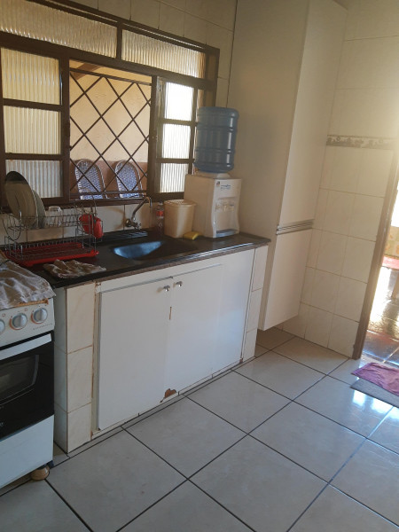 Casa à venda Jardim Nashiville com 250m² e 3 quartos por R$ 180.000 - 1213756969-img-20200417-153557208.jpg