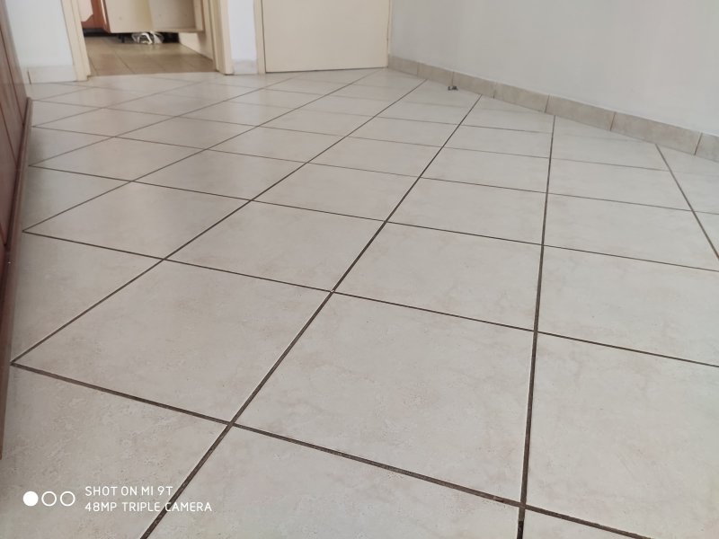 Apartamento à venda Passo d'Areia com 78m² e 2 quartos por R$ 290.000 - 446774210-93627479-520227845303430-5335840770370830336-n.jpg