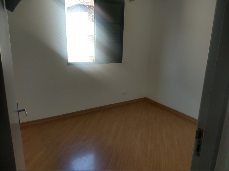 Apartamento para alugar Jardim Martins Silva com 45m² e 2 quartos por R$ 1.200 - 2091260704-img-20200331-140804934-hdr.jpg