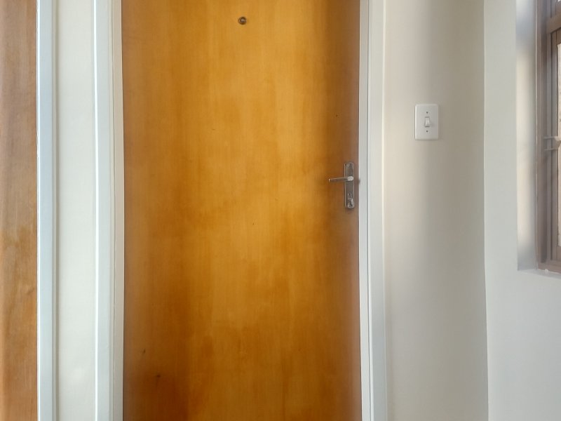 Apartamento para alugar Jardim Martins Silva com 45m² e 2 quartos por R$ 1.200 - 743818488-img-20200331-140648231-hdr.jpg