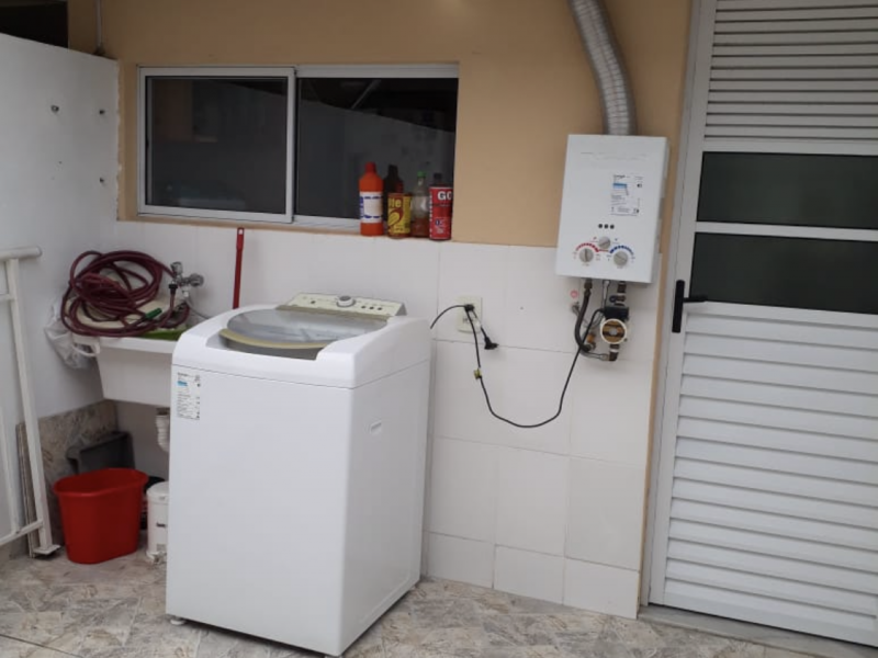 Casa à venda Vargem Grande com 64m² e 2 quartos por R$ 215.000 - 1380689722-75c2ff16-68ca-45ca-9bd7-e1565f750258.png