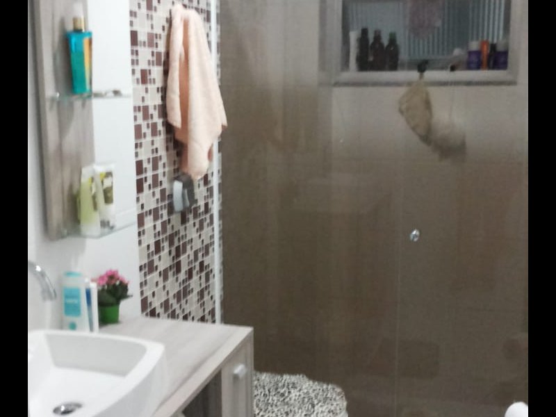 Apartamento à venda Centro com 92m² e 3 quartos por R$ 590.000 - 1306072207-banheiro.jpg