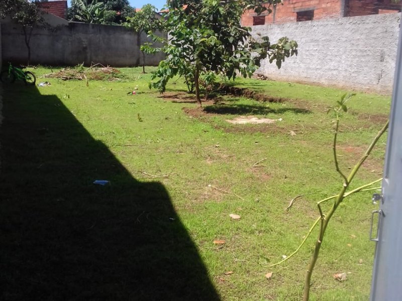 Terreno à venda Jardim Buriti Sereno com 306m² e 1 quarto por R$ 100.000 - 1031827788-img-20200225-wa0009.jpg