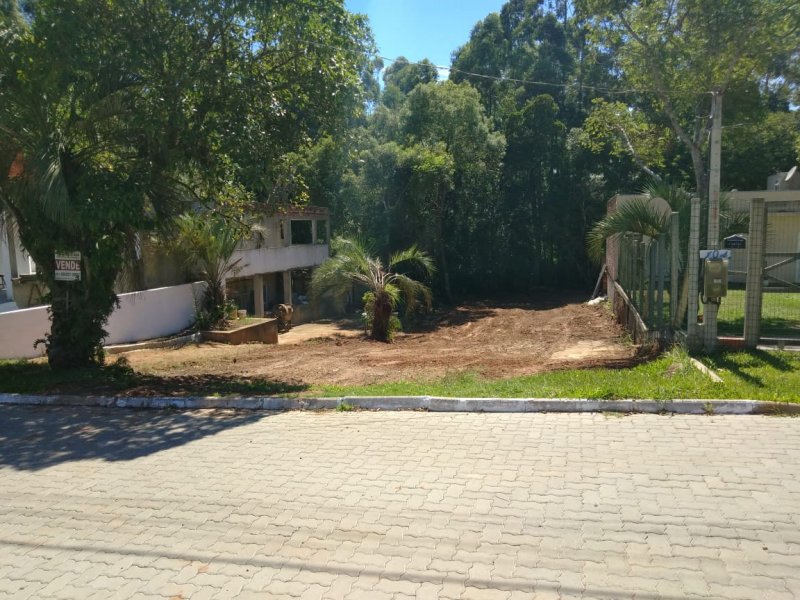 Terreno à venda São Lucas com 385m² e 1 quarto por R$ 90.000 - 889006656-img-20190223-wa0001.jpg