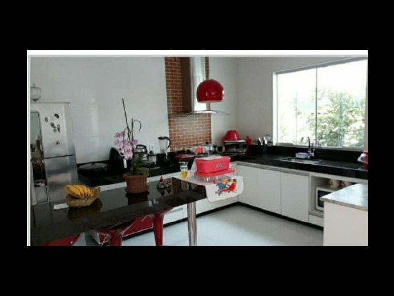 Casa à venda São José com 172m² e 3 quartos por R$ 650.000 - 535867009-j1.jpg